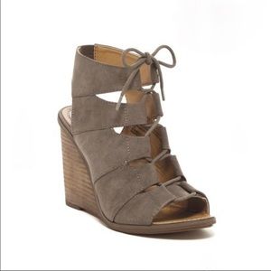 Melrose and Market 👠 | Lace Up Wedge Sandal